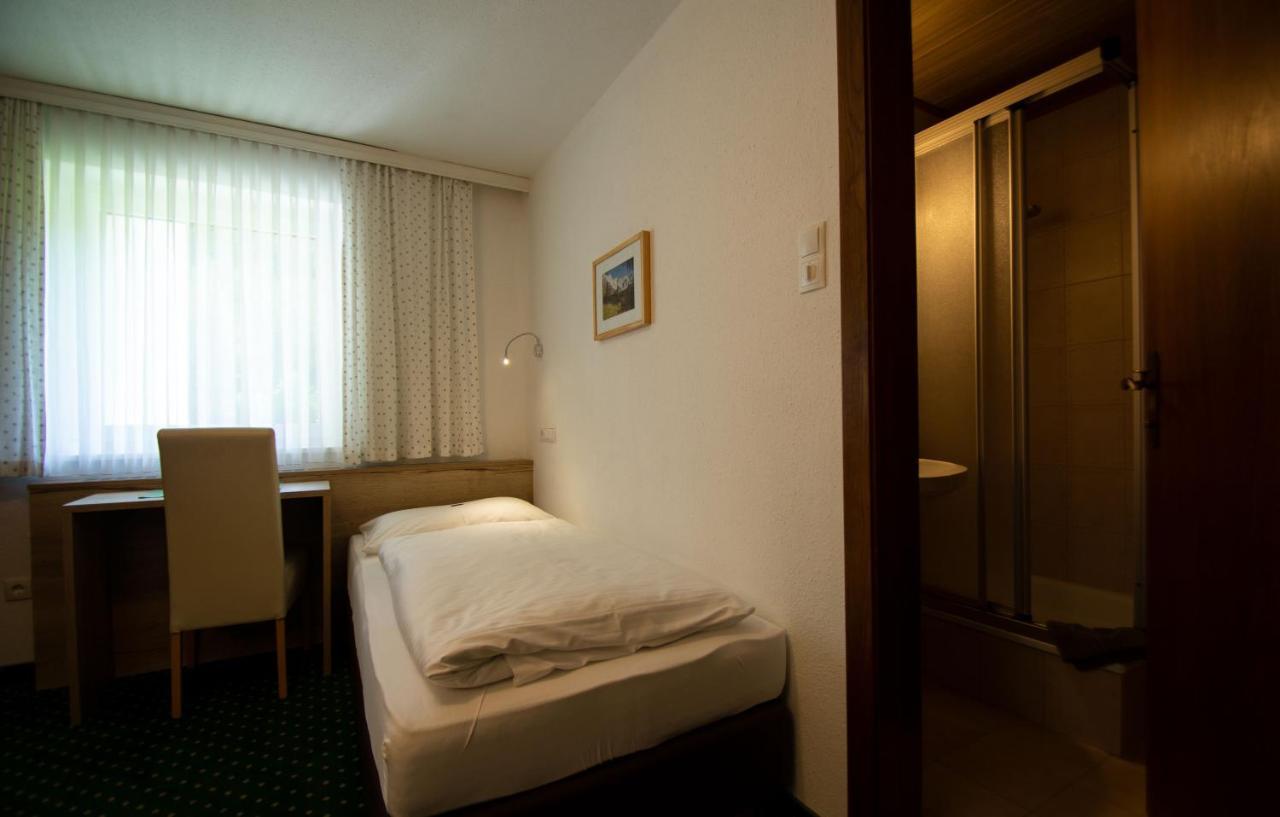 Essl In Filzmoos Hotell Exteriör bild
