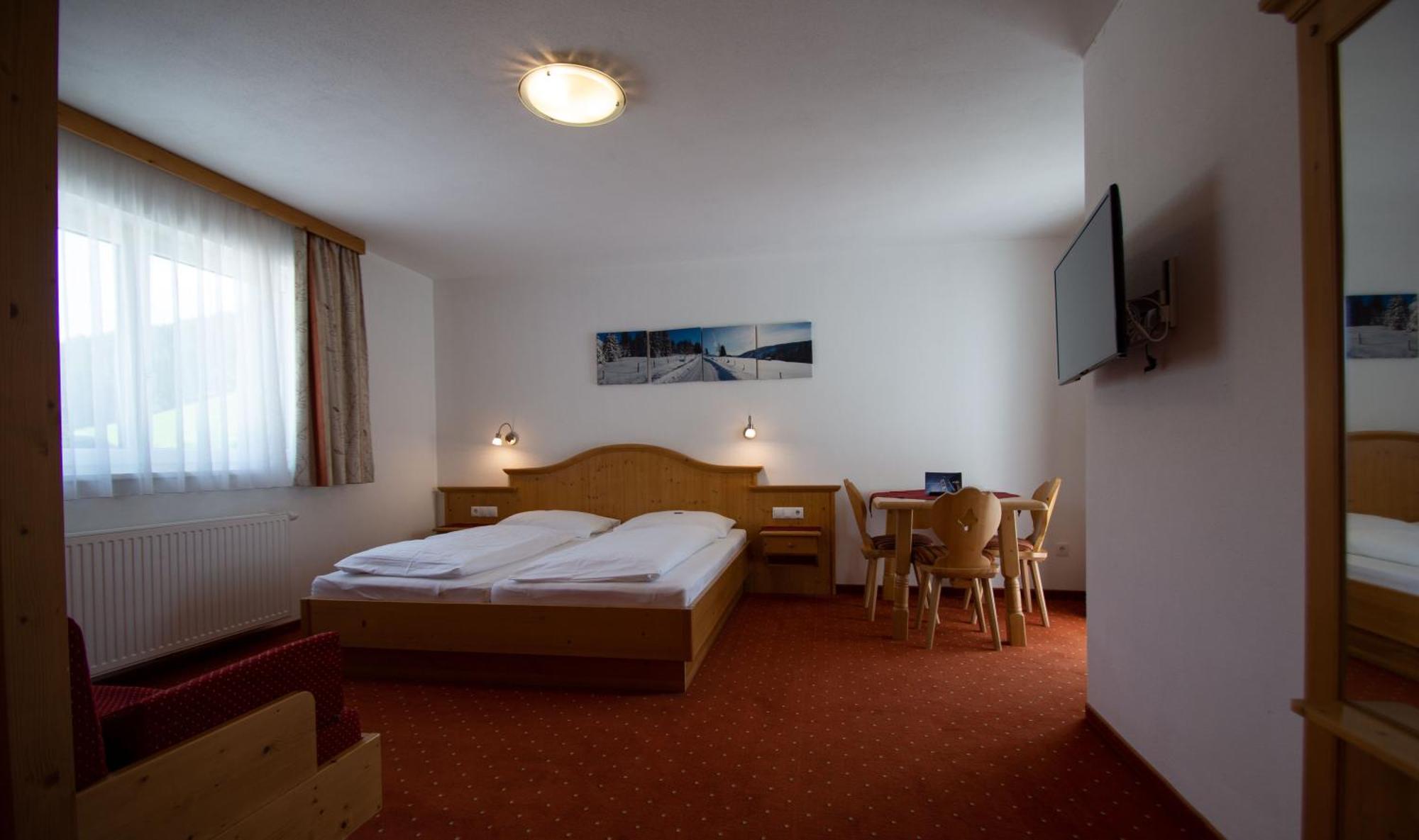 Essl In Filzmoos Hotell Exteriör bild