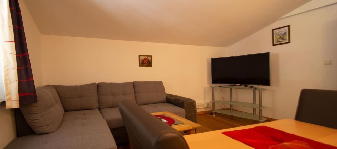 Essl In Filzmoos Hotell Exteriör bild