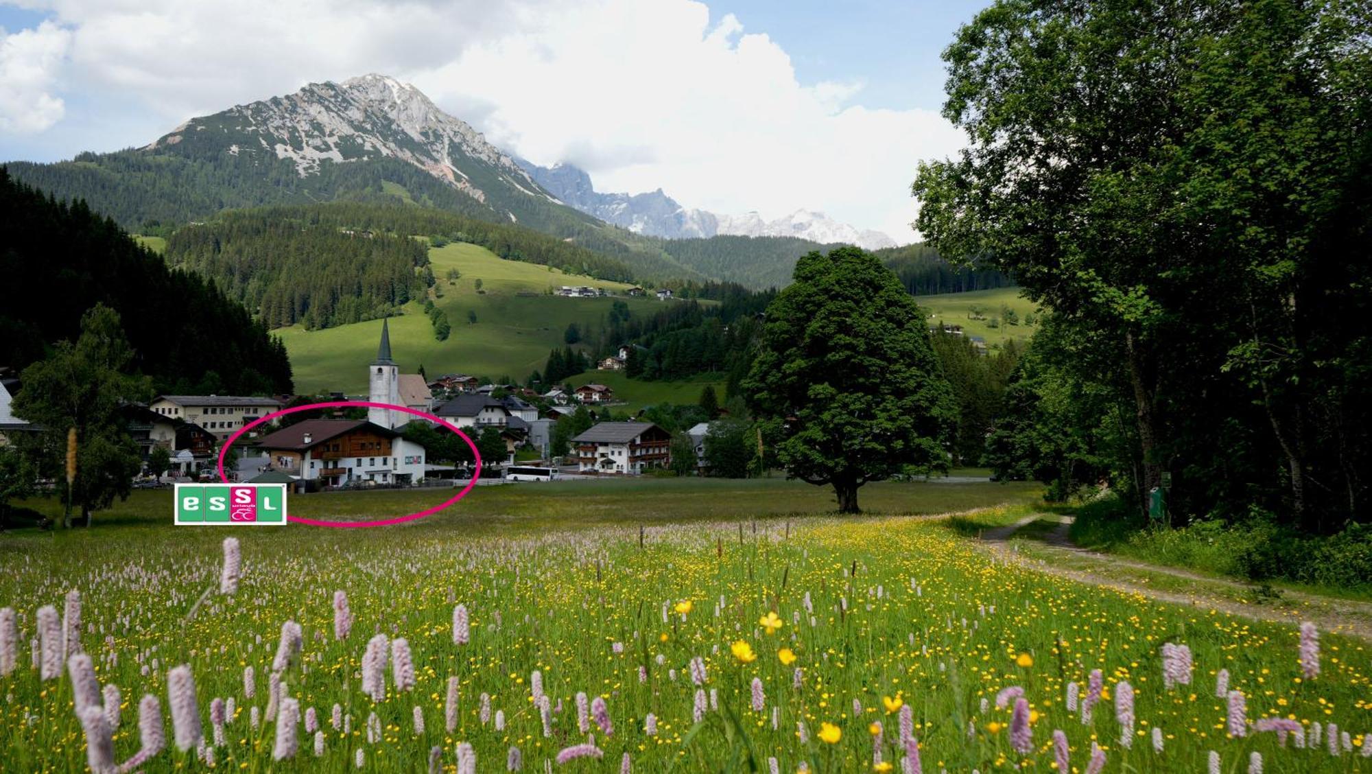 Essl In Filzmoos Hotell Exteriör bild