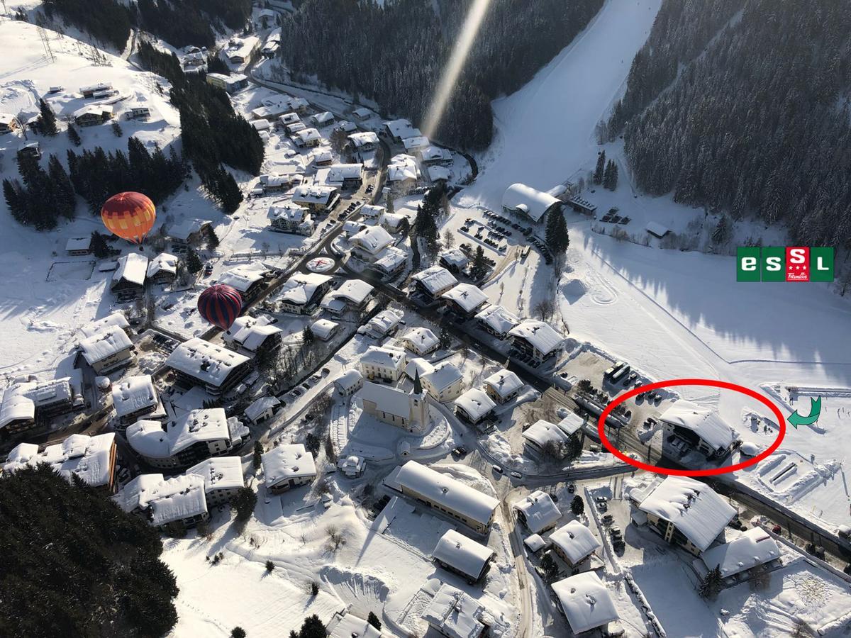 Essl In Filzmoos Hotell Exteriör bild
