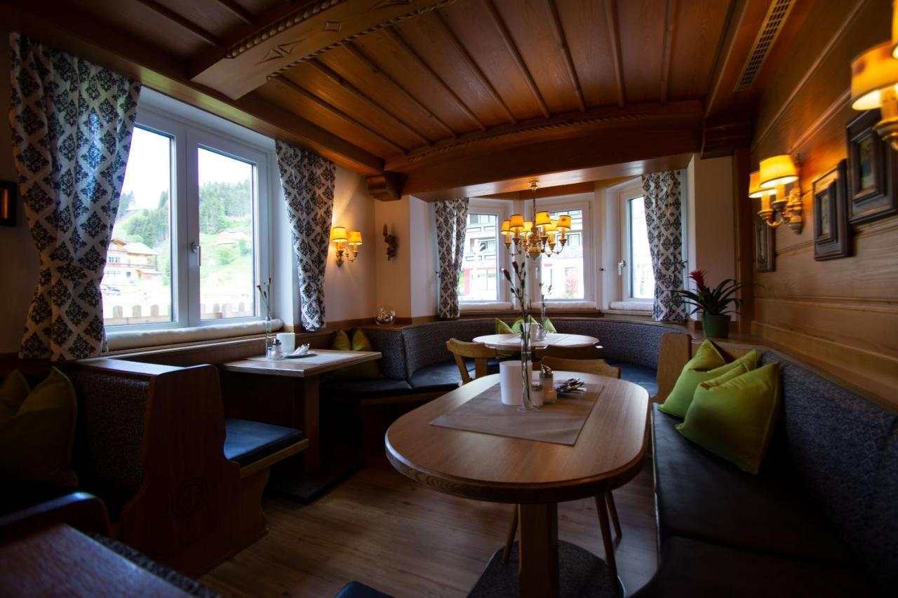 Essl In Filzmoos Hotell Exteriör bild